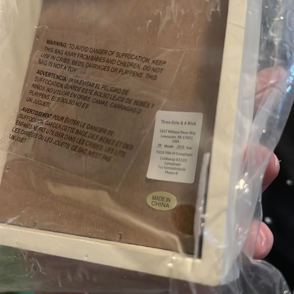 I LOVE THAT YOUR MY GRANDMA DECORATION: WHITE/BROWN: NEW IN PACKAGE